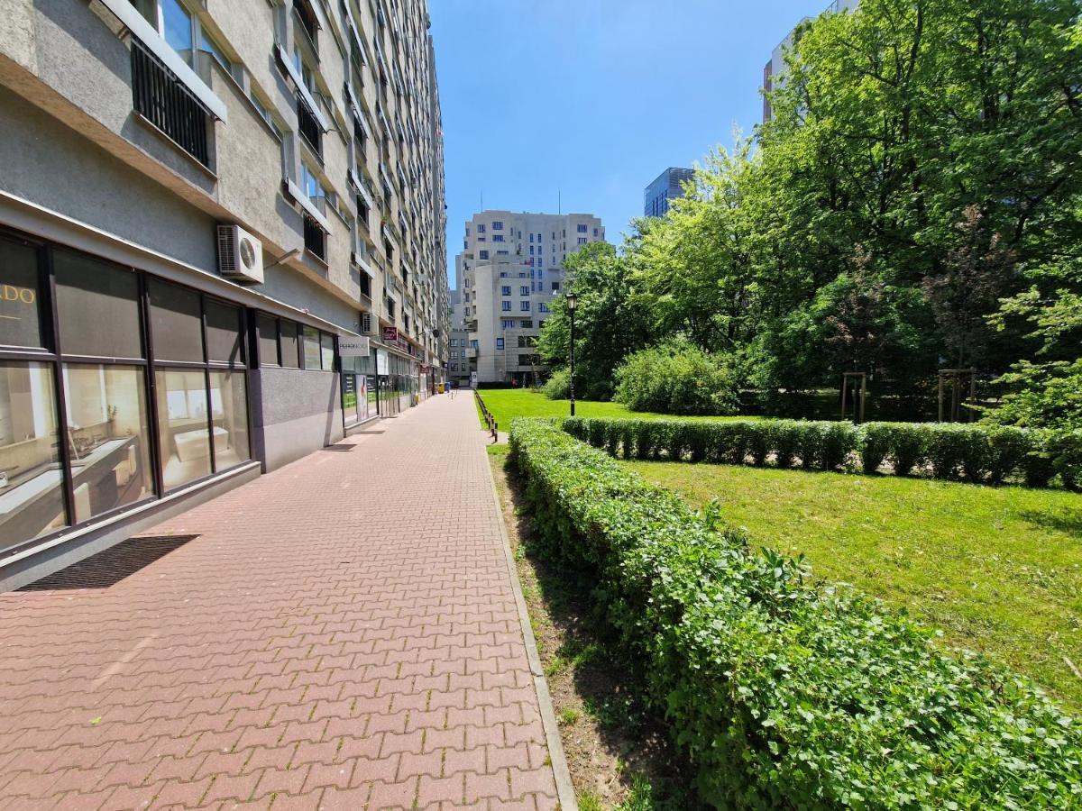 Graniczna Apartment Citycentre Варшава Екстер'єр фото