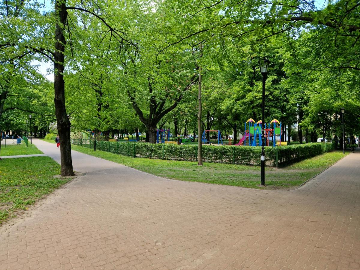 Graniczna Apartment Citycentre Варшава Екстер'єр фото